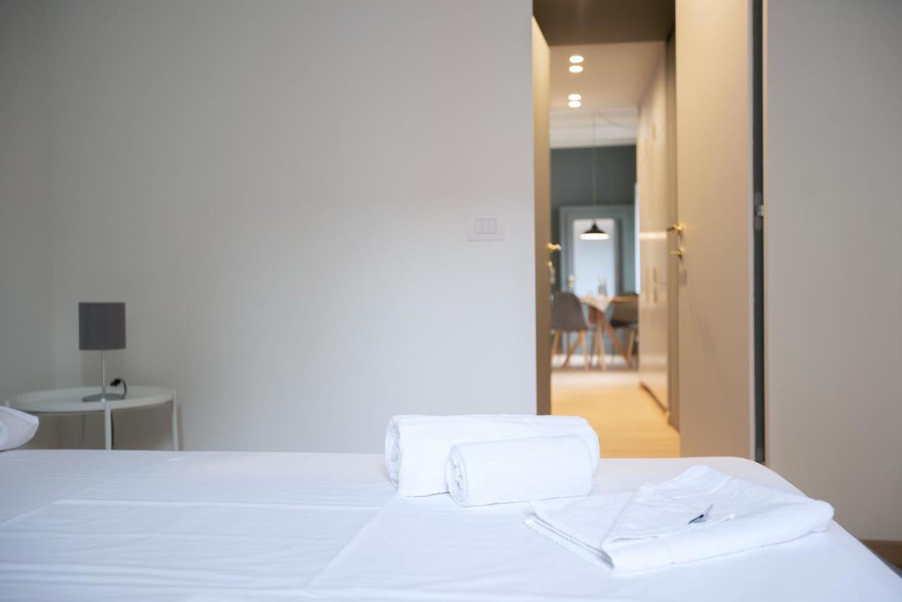 Apartament Easylife - Lusso E Tradizione In Sant'Ambrogio Mediolan Zewnętrze zdjęcie