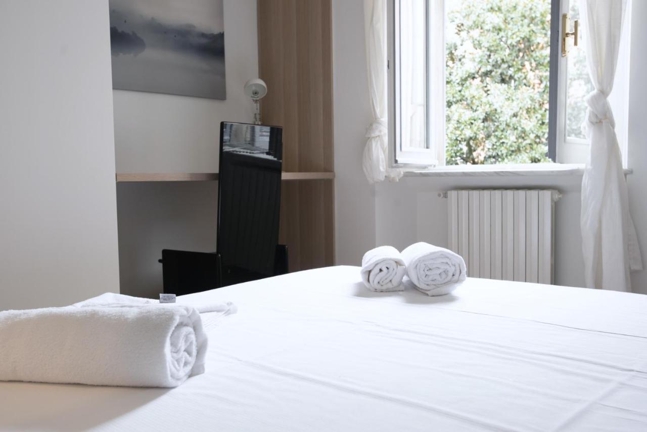 Apartament Easylife - Lusso E Tradizione In Sant'Ambrogio Mediolan Zewnętrze zdjęcie